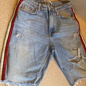 ZARA SHORTS